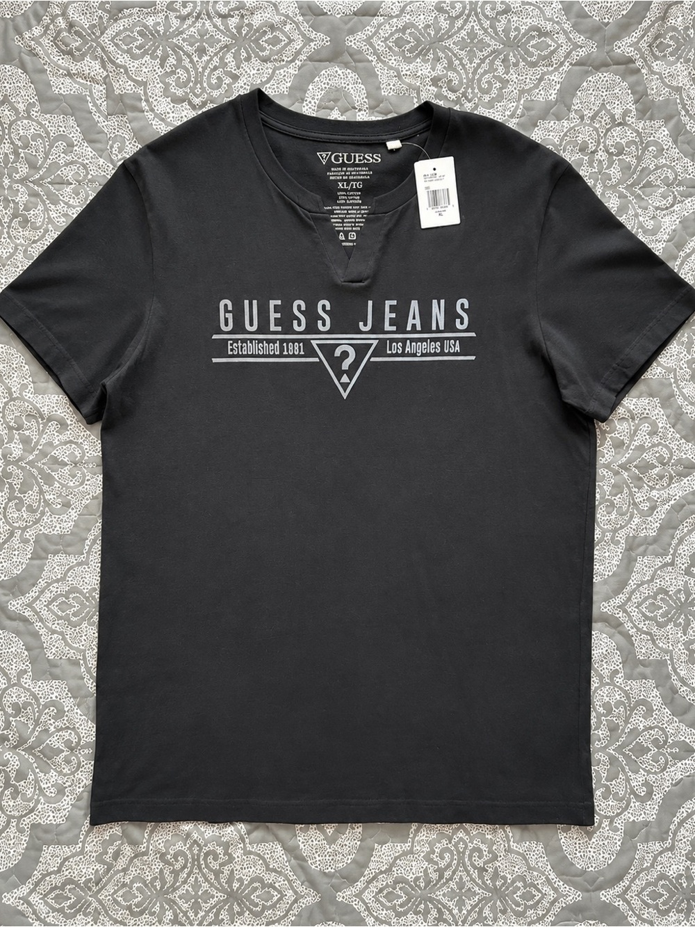 Guess Black Logo Short Sleeve Crewneck T-Shirt
